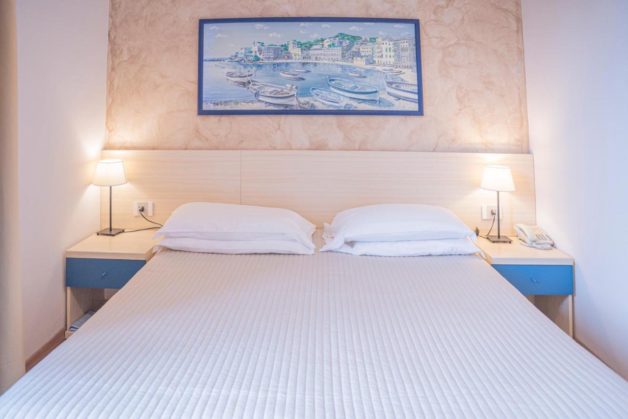 ססטרי לבאנטה Albergo Celeste מראה חיצוני תמונה