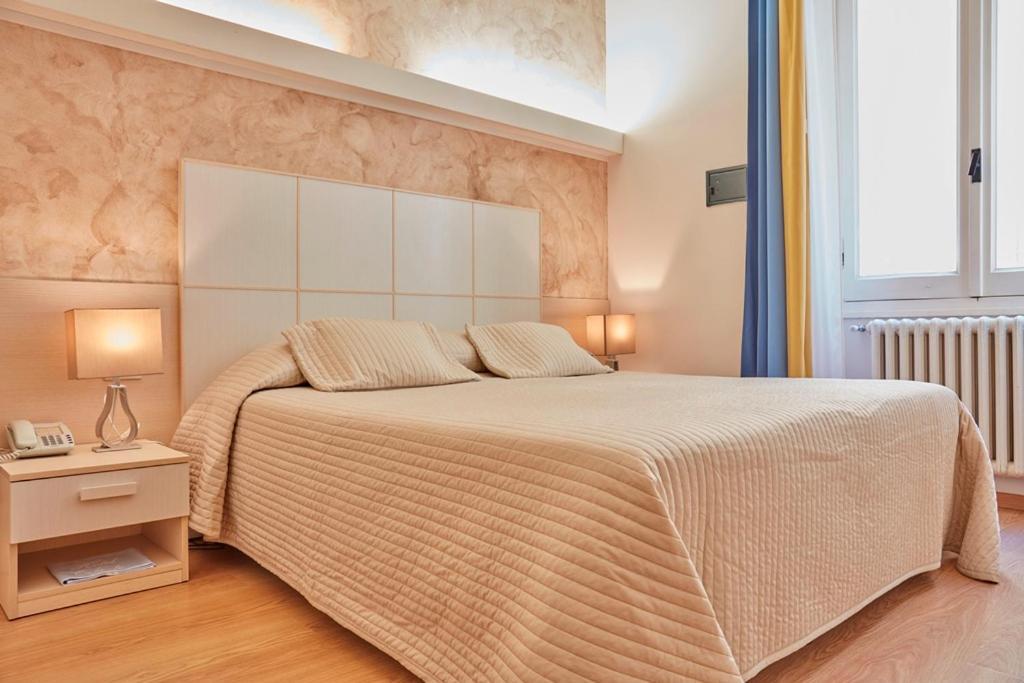 ססטרי לבאנטה Albergo Celeste מראה חיצוני תמונה